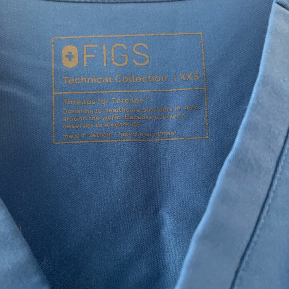 Figs Scrub Top